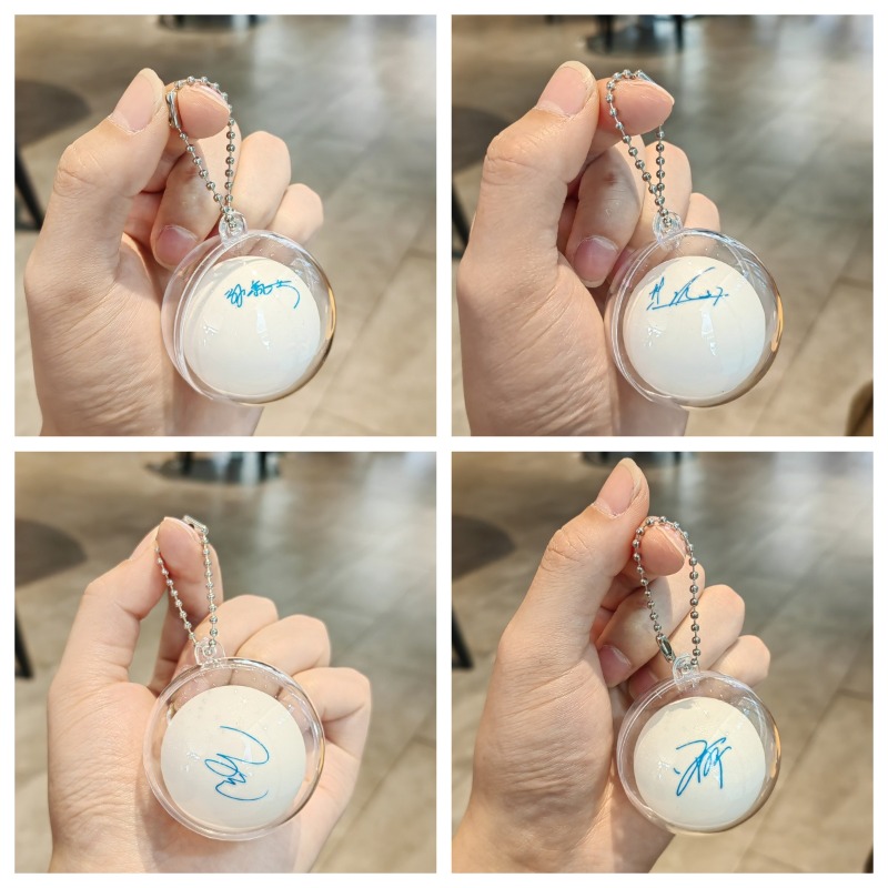 Table Tennis Keychain - Mini breloczek z piłeczką do tenisa